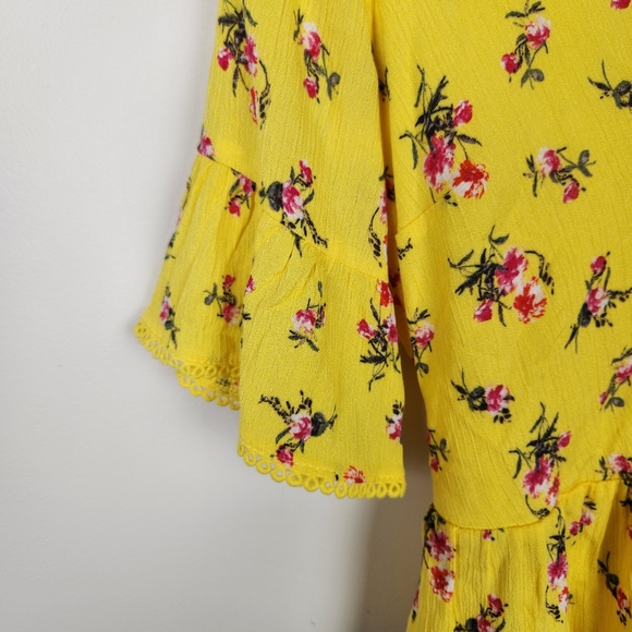 Lost + Wander Mango Tango Yellow Floral Wrap Top Blouse Sz S - Picture 4 of 8